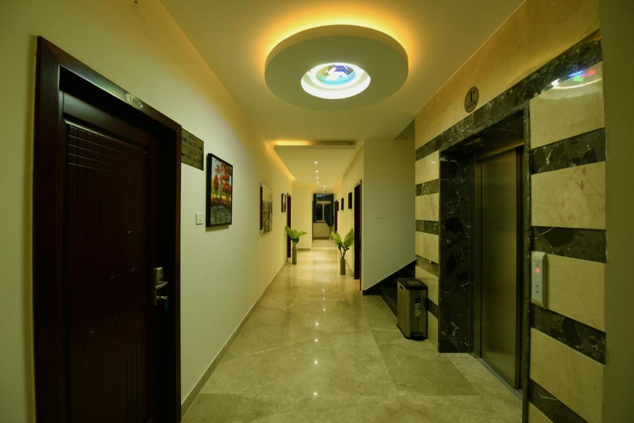 Sky Residency Acomodação com café da manhã Chennai Exterior foto